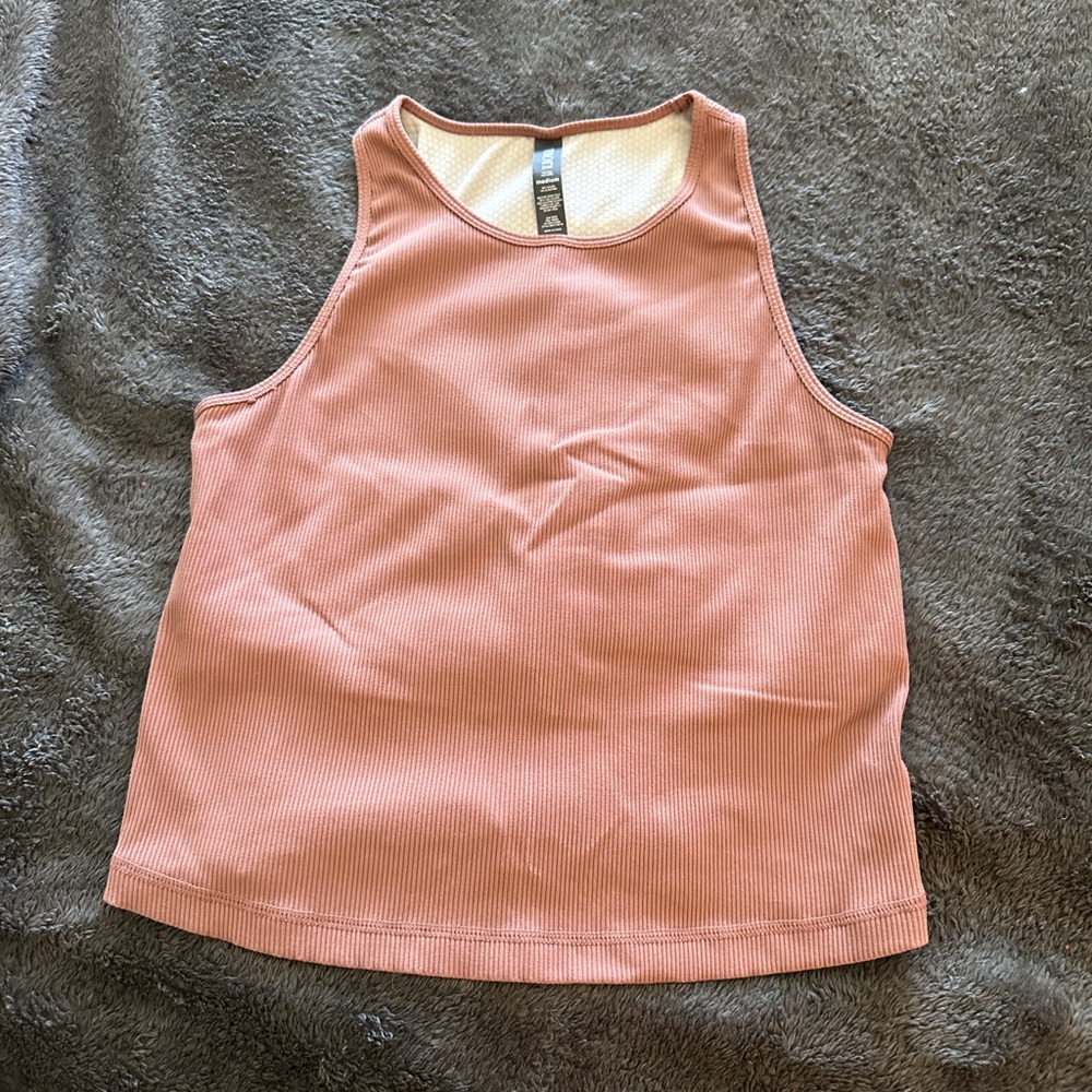 Vuori Ribbed Plyo Tank in Terracotta.  Size M.  Brand new with tags.